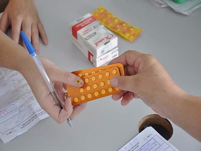 Vigilância Sanitária lança manual de insumos farmacêuticos