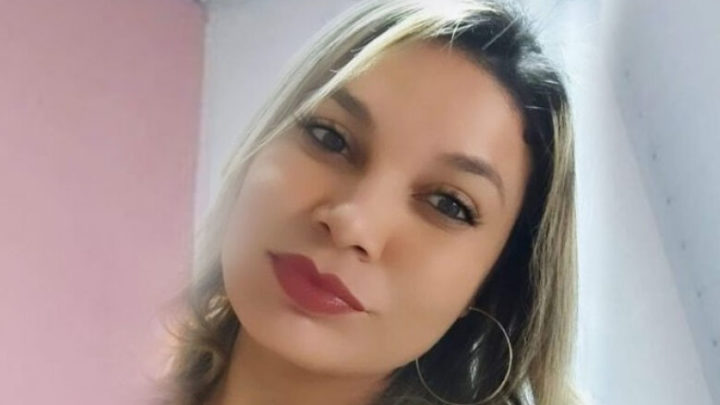 Morta pelo ex foi encontrada no sofá com o corpo retalhado