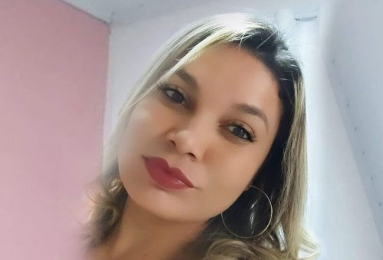 Morta pelo ex foi encontrada no sofá com o corpo retalhado