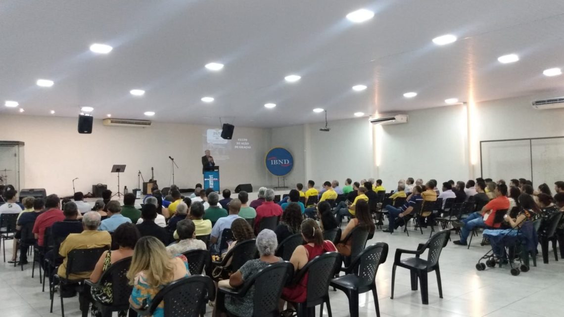 Dr. Luiz Ovando se reúne com União de Homens Batistas em Dourados