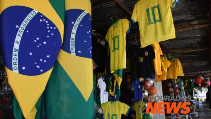 No clima da copa, comércio aposta em vendas maiores na “última hora”