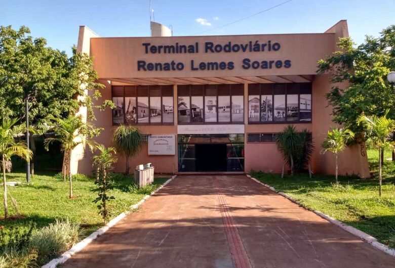 Jovem é flagrado tentando vender produtos furtados na rodoviária