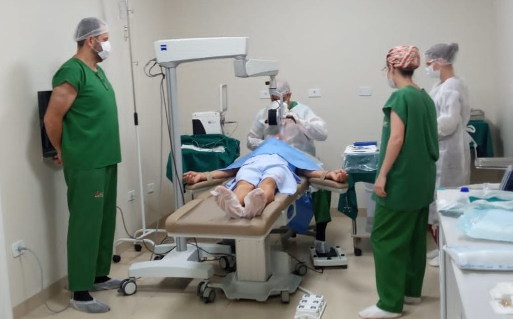 Prefeitura implanta programa para zerar fila por cirurgia de catarata em Dourados
