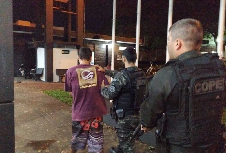 Detento do Semiaberto é flagrado com porções de maconha e cocaína