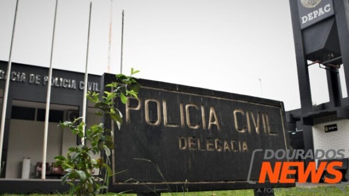 Jovem perde motocicleta ao deixar estacionada em frente ao shopping