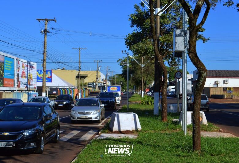 Com data prevista para operar, motoristas têm se adaptado aos radares e lombadas