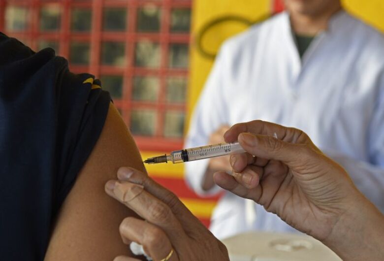 Saúde desenvolve ações com objetivo de elevar coberturas vacinais