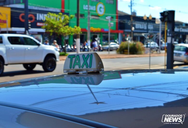 Defasada desde 2016, tarifa de táxi é reajustada em Dourados