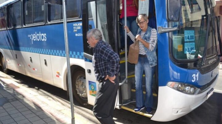 Debate aborda subsídio federal para manter gratuidade de transporte coletivo a idosos